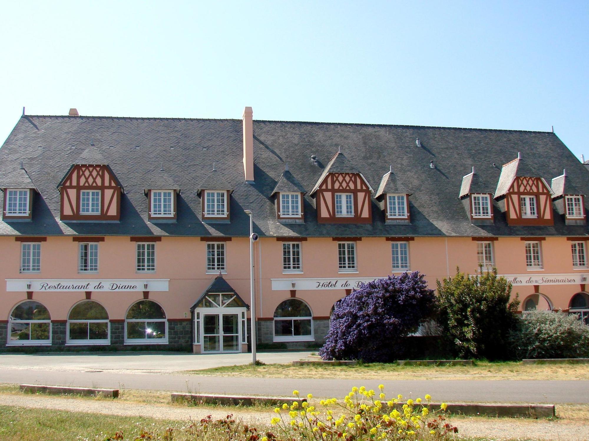 Hotel De Diane 4*